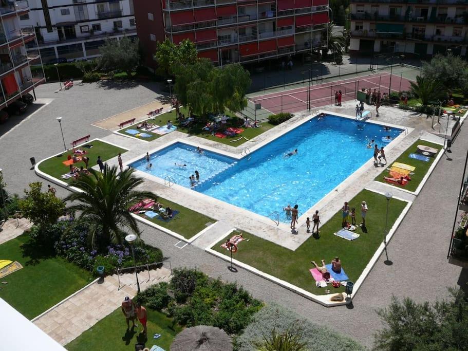 Oasis Near Barcelona Pool Tennis Sant Andreu de Llavaneres