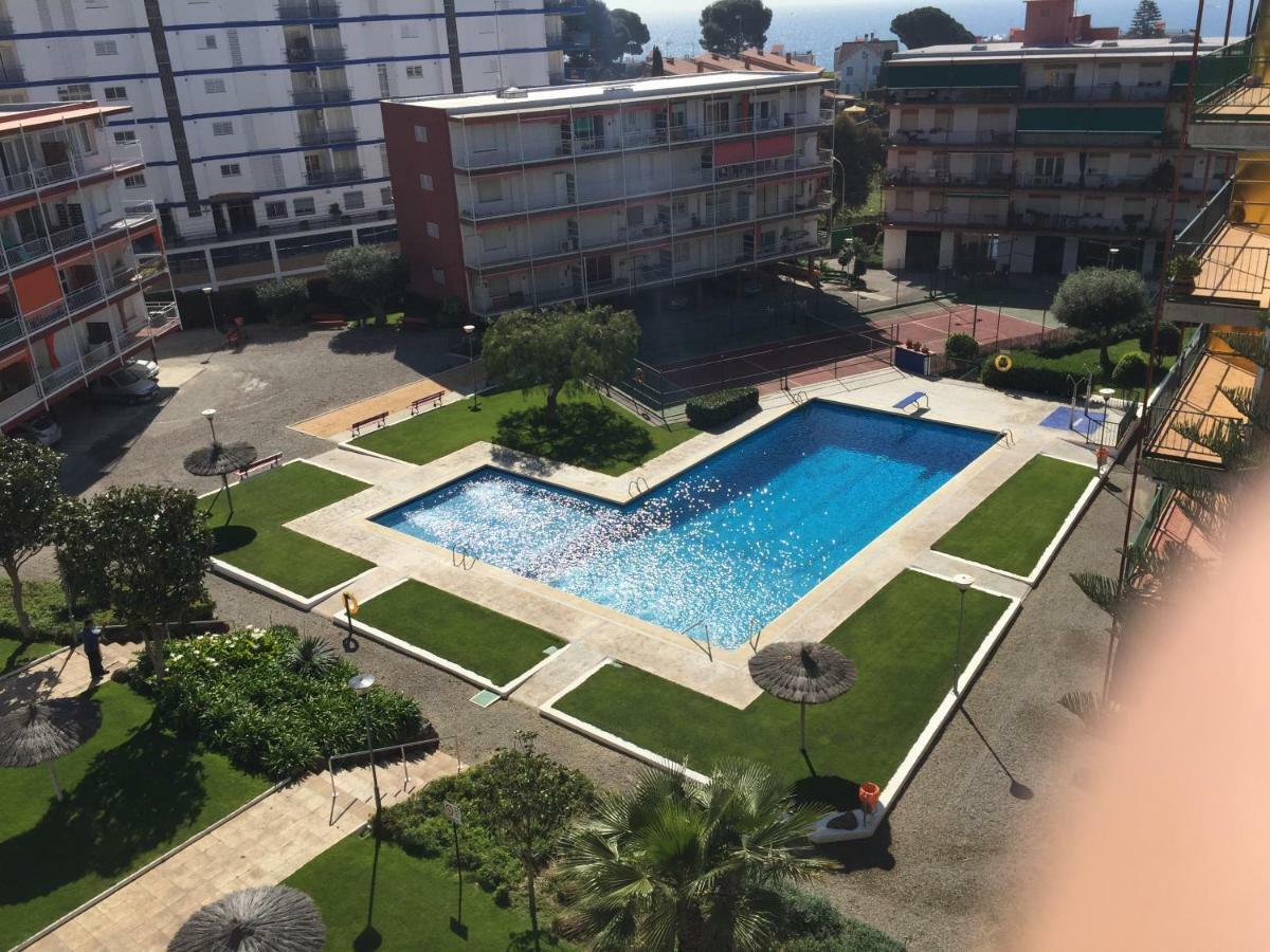 Oasis Near Barcelona Pool Tennis Appartement *
